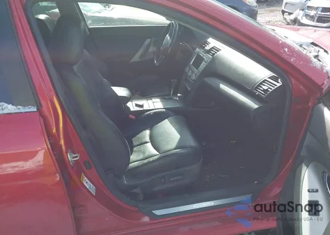 2010 Toyota Camry Se V6 z USA, uszkodzony, nr VIN 4T1BK3EK2AU606954